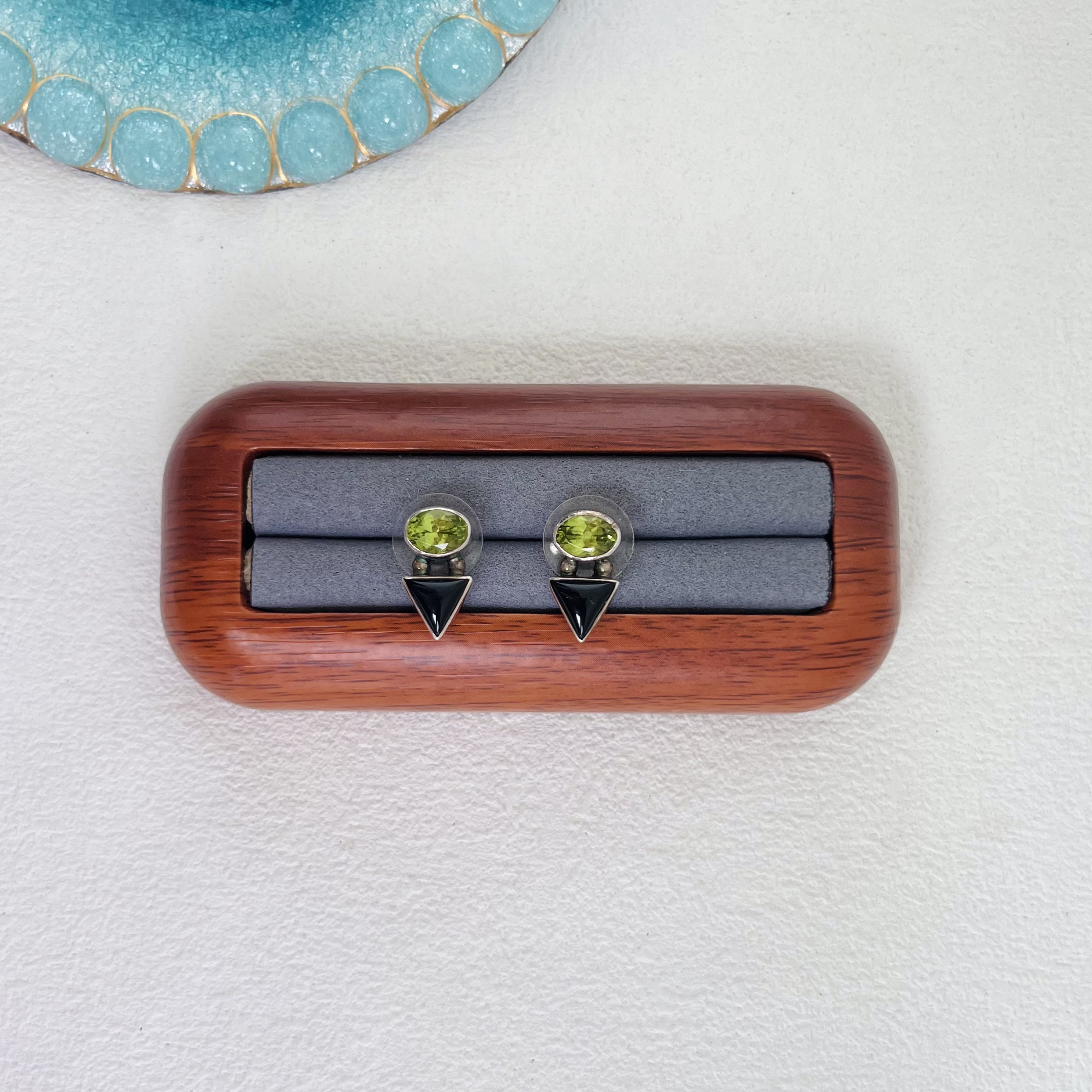 合金仿水晶耳饰 sajen 黑绿色耳钉