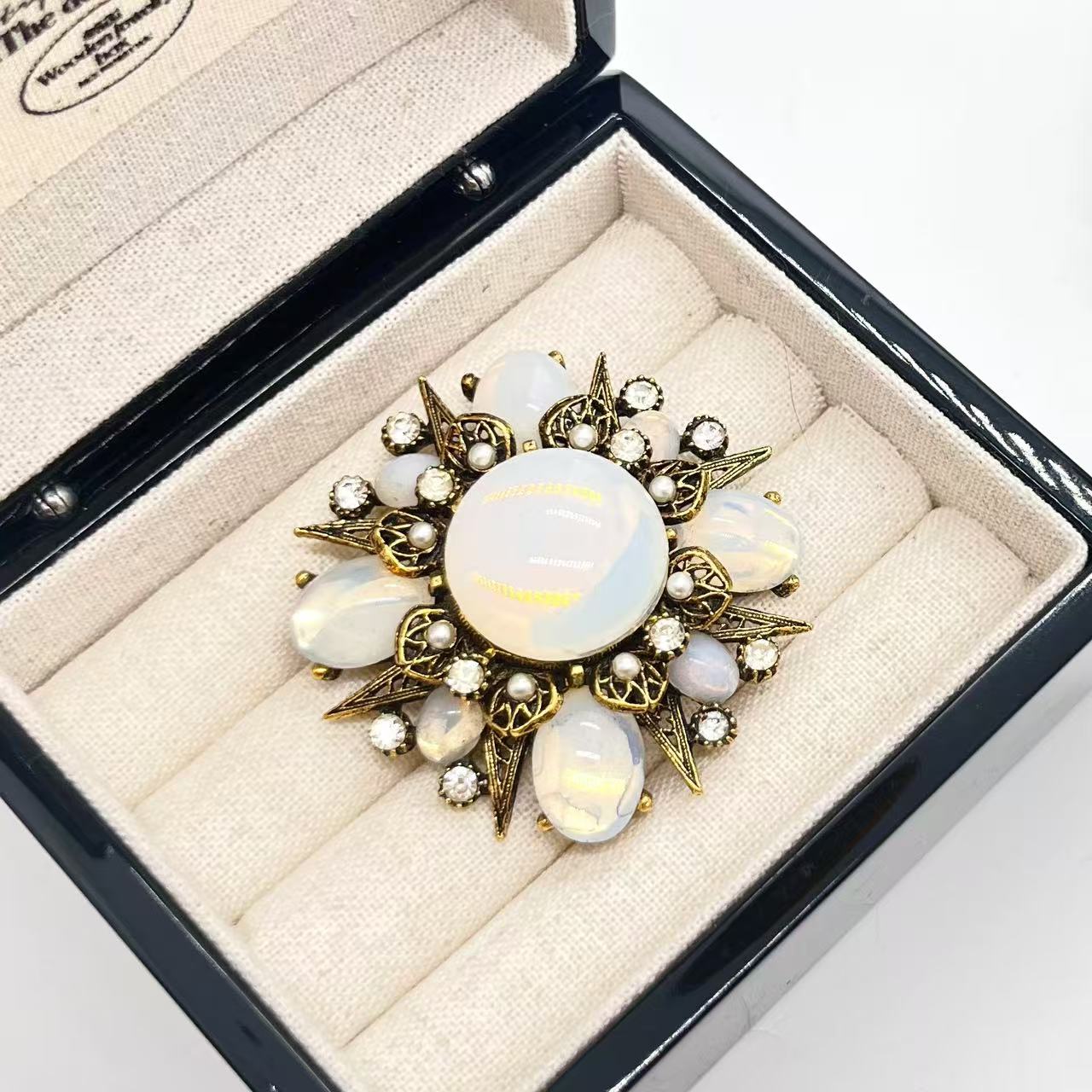 铜合金琉璃胸针 「Lily中古」ART胸针