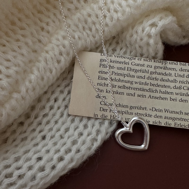 坠链均925银 小众设计感爱心型毛衣链哑光气质轻奢时尚百搭