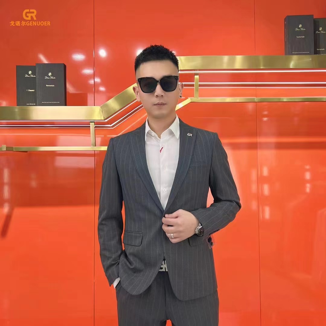 戈诺尔男装春秋商务正式婚庆高品质气质套装西服时尚男士经典