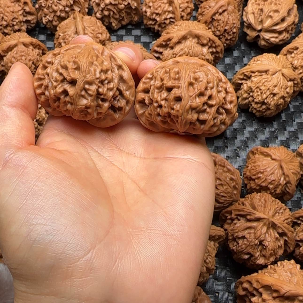 【闪购商品】桃核吊坠43宫灯