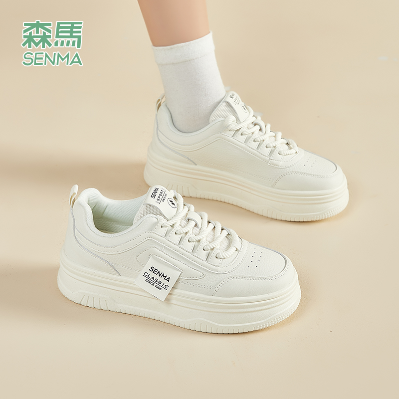 森马爆款美式板鞋女新款春季百搭港风小白鞋厚底轻便运动鞋