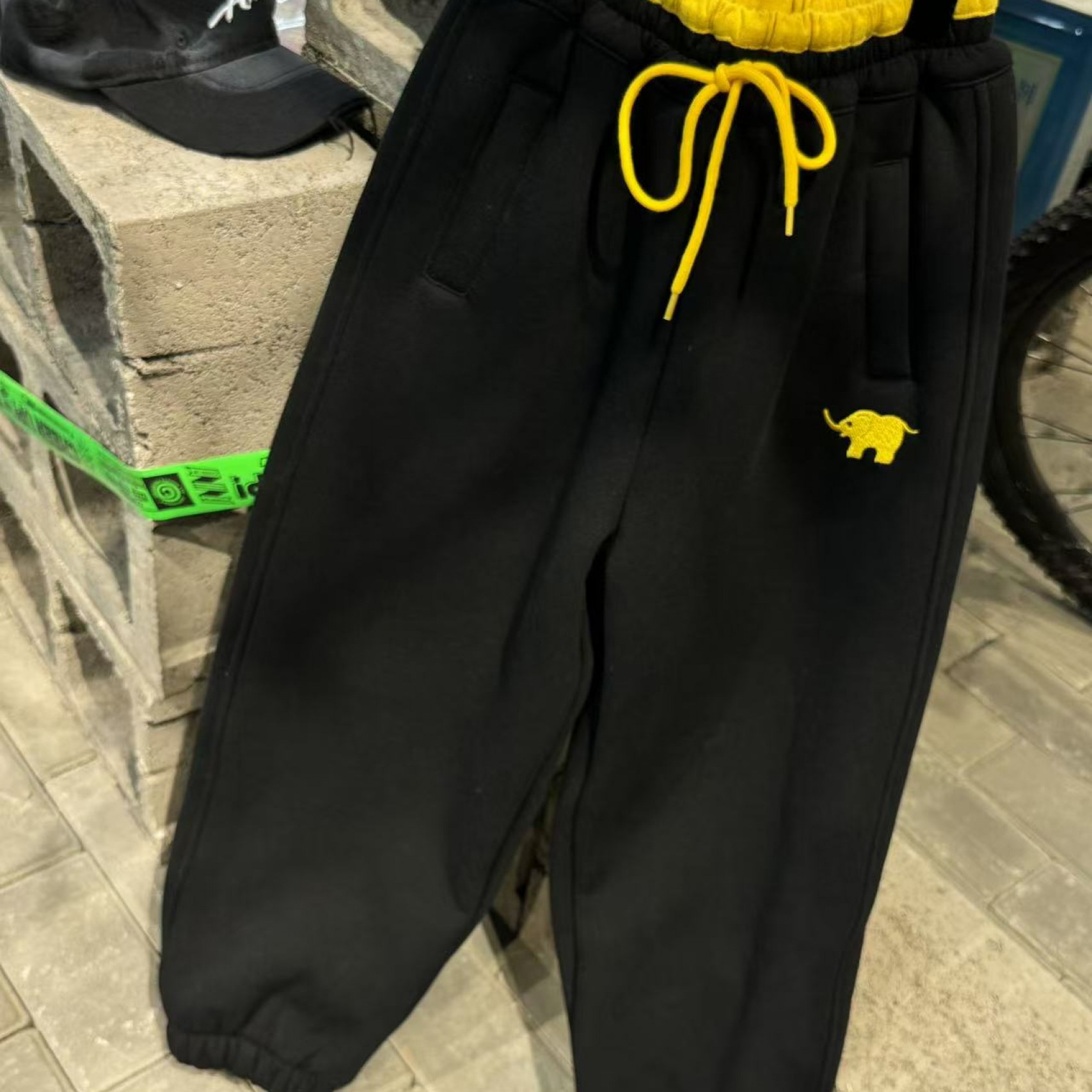 吾2024【Y】11月5日 儿童男童女童黑色小象加绒休闲裤1925-