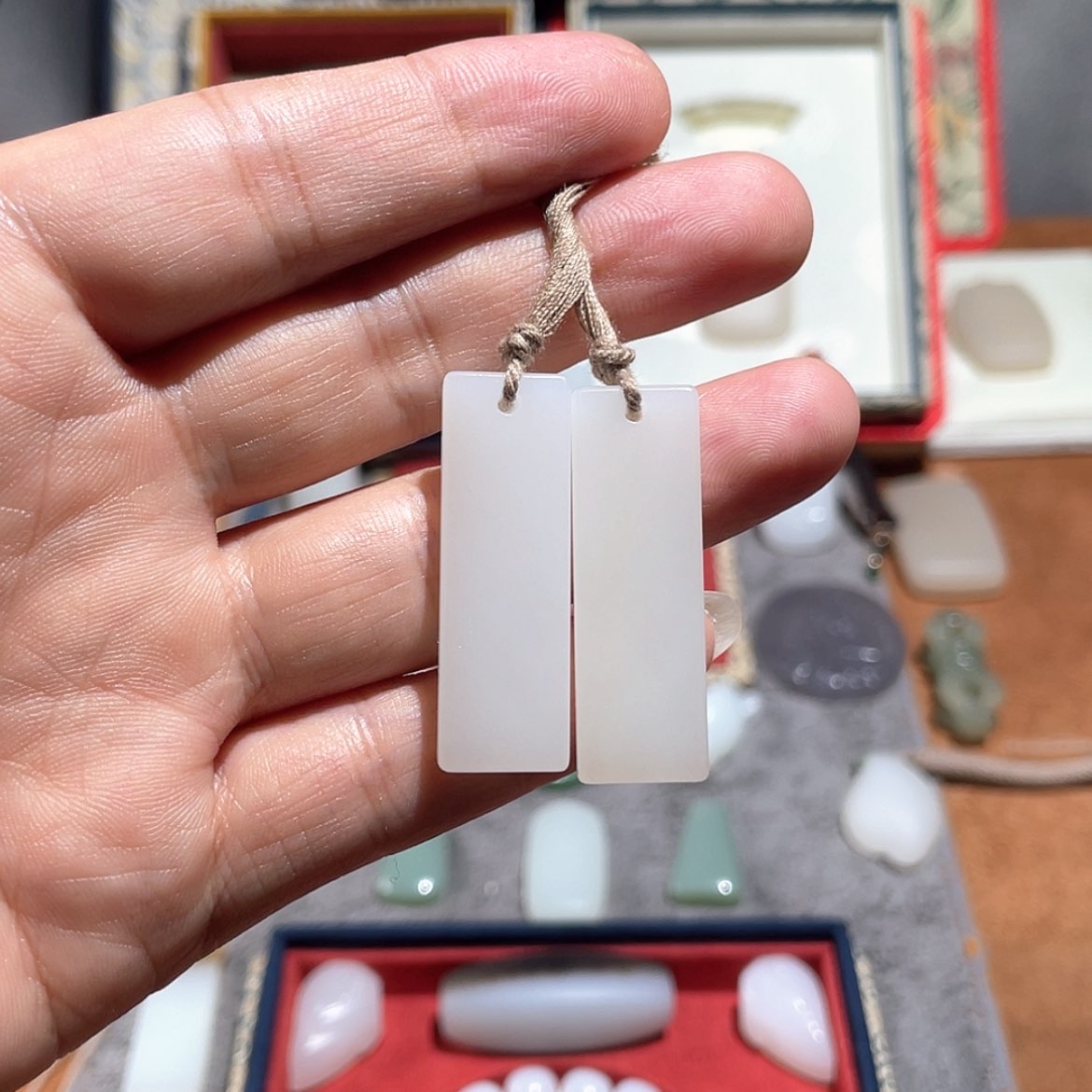 【闪购商品】和田玉颈饰未镶嵌球*生