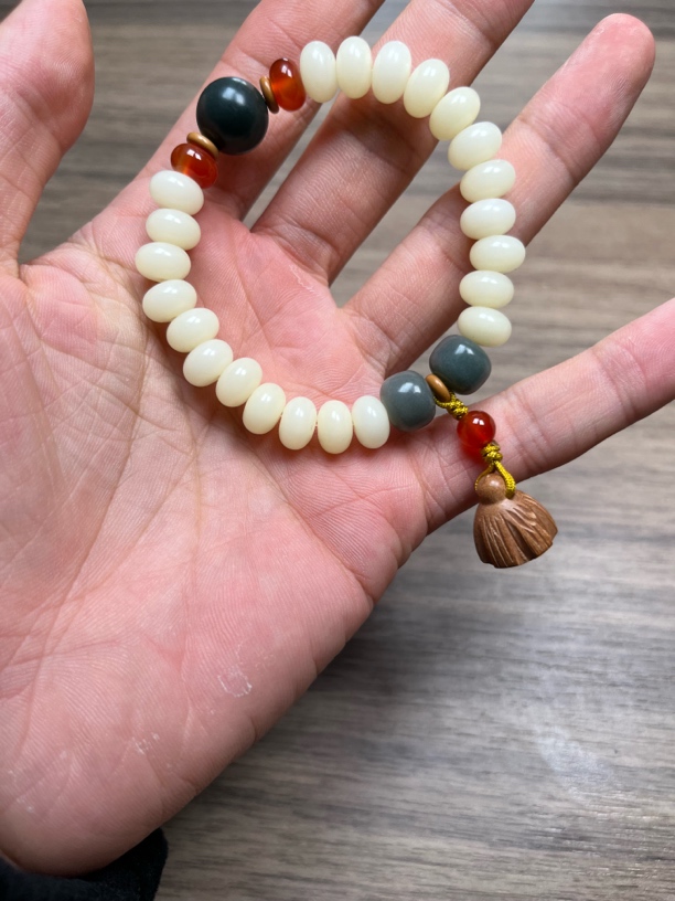 菩提手串手链好运莲莲鸡油黄手链女士学生