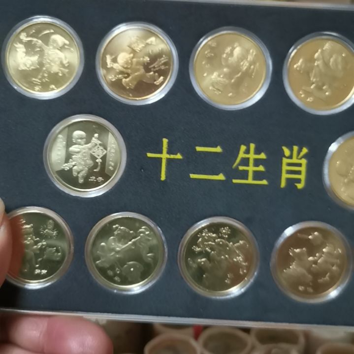 【闪购商品】铜一轮生肖