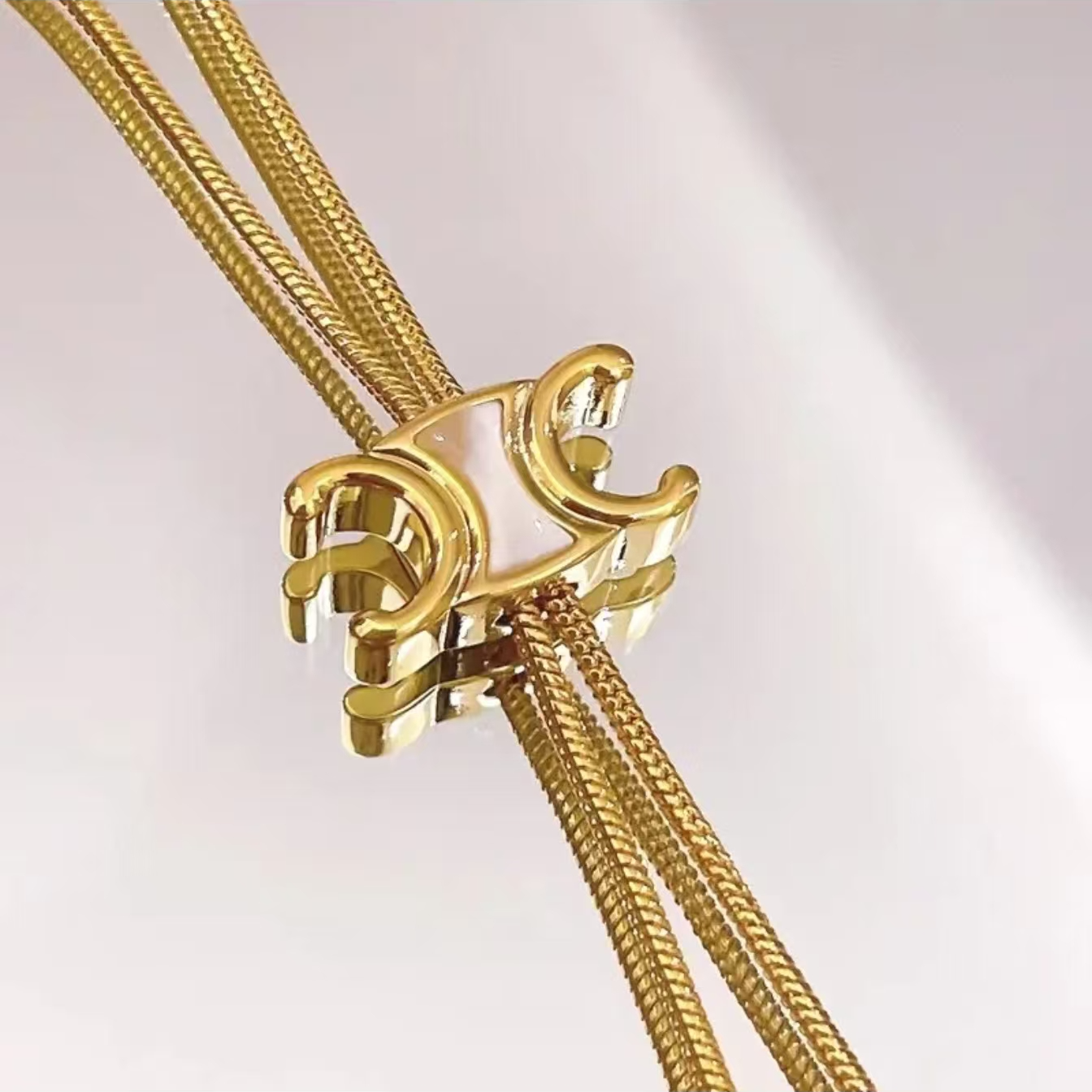 铜合金凯旋门双C毛衣链  贝壳时尚百搭潮流经典精致   XC5055