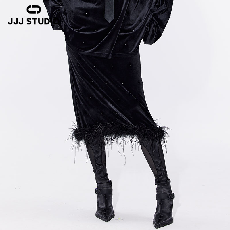 JJJ STUDIO 黑色波点毛绒下摆设计气质百搭直筒半身裙 JUWSW1Q288