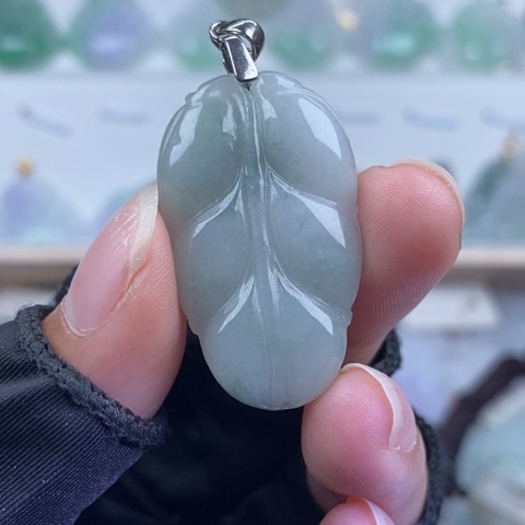 翡翠吊坠(不含链)银S925镶嵌30