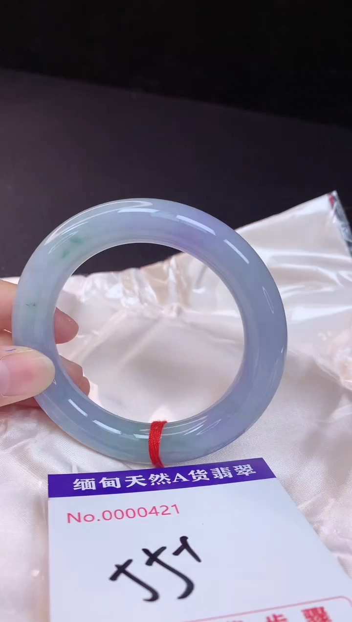 【闪购商品】翡翠手镯未镶嵌55+