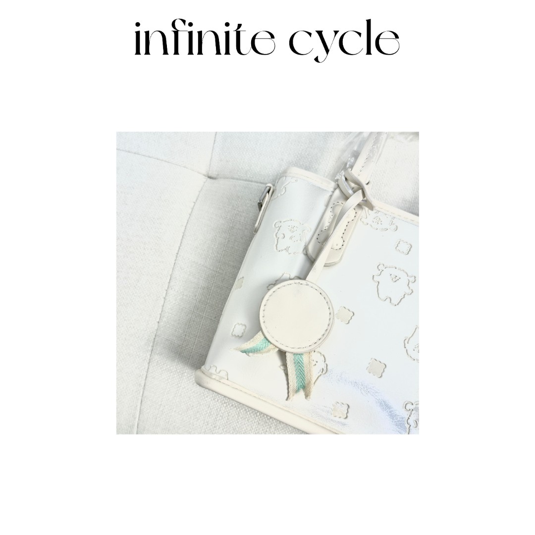 【484】infinite cycle印花小狗手提斜挎包