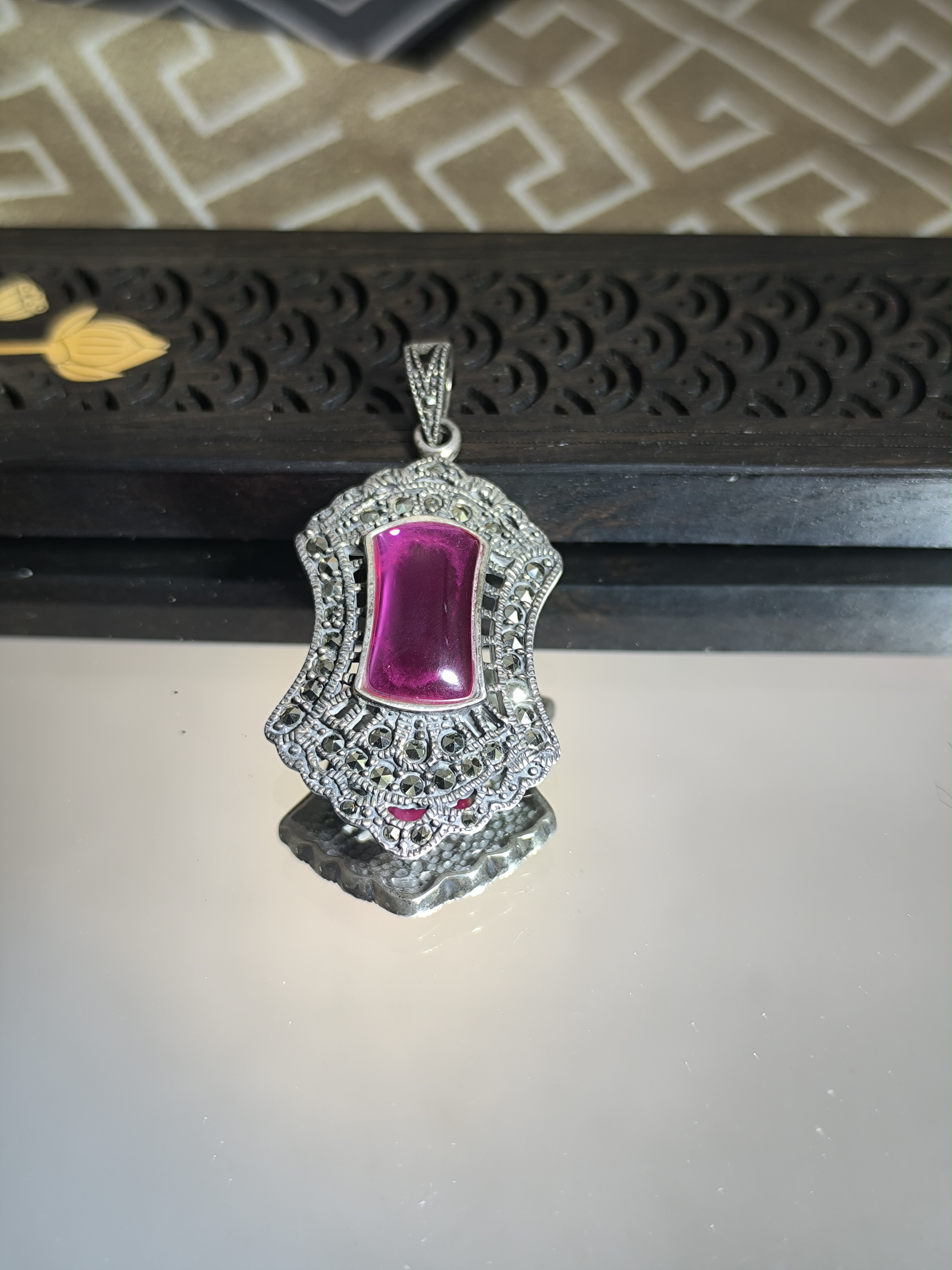 吊坠925银合成锆石 925纯银吊坠，复古红色紫色时尚小蛮腰