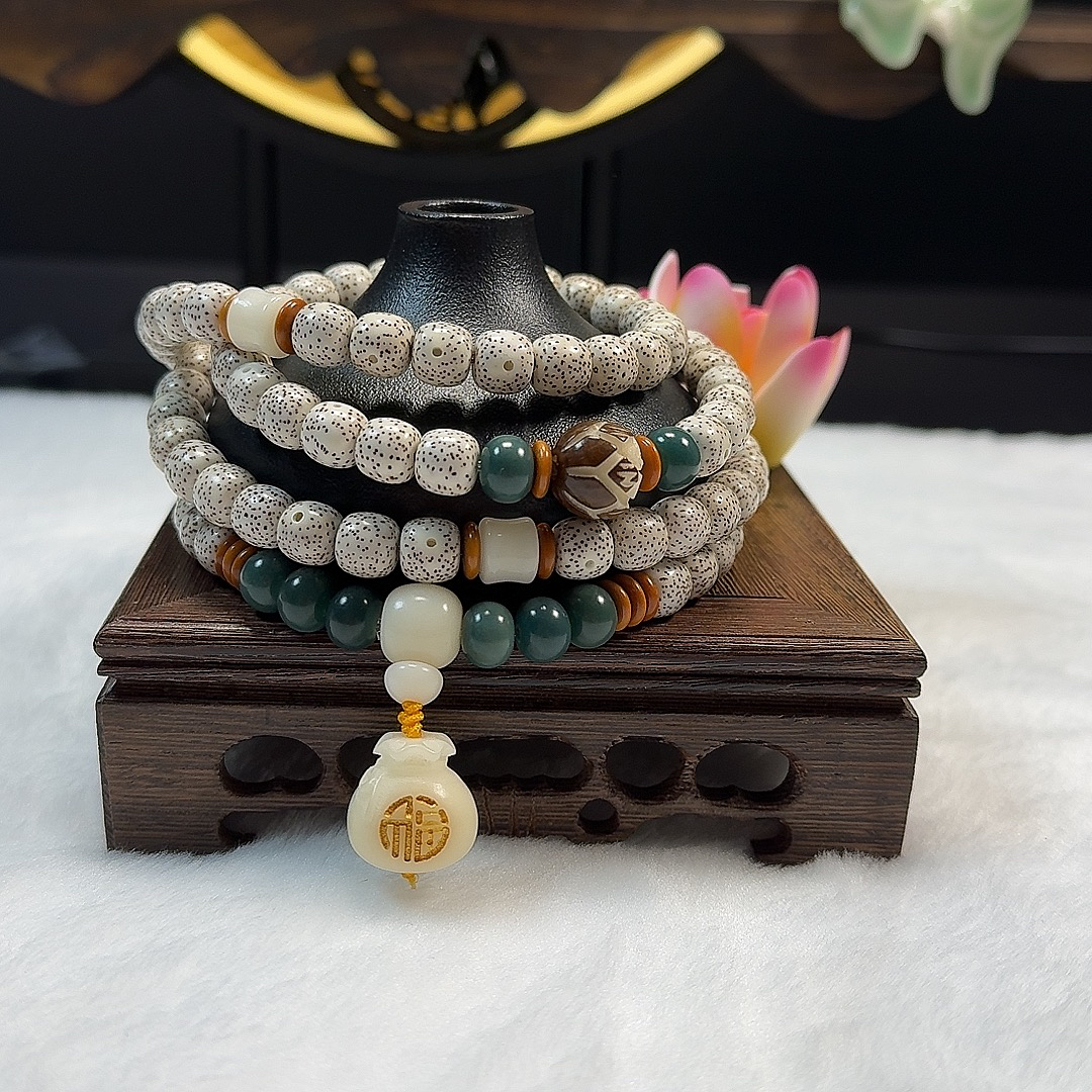 海南星月菩提原生态尺寸约9*8mm正月老型桶珠108文玩串