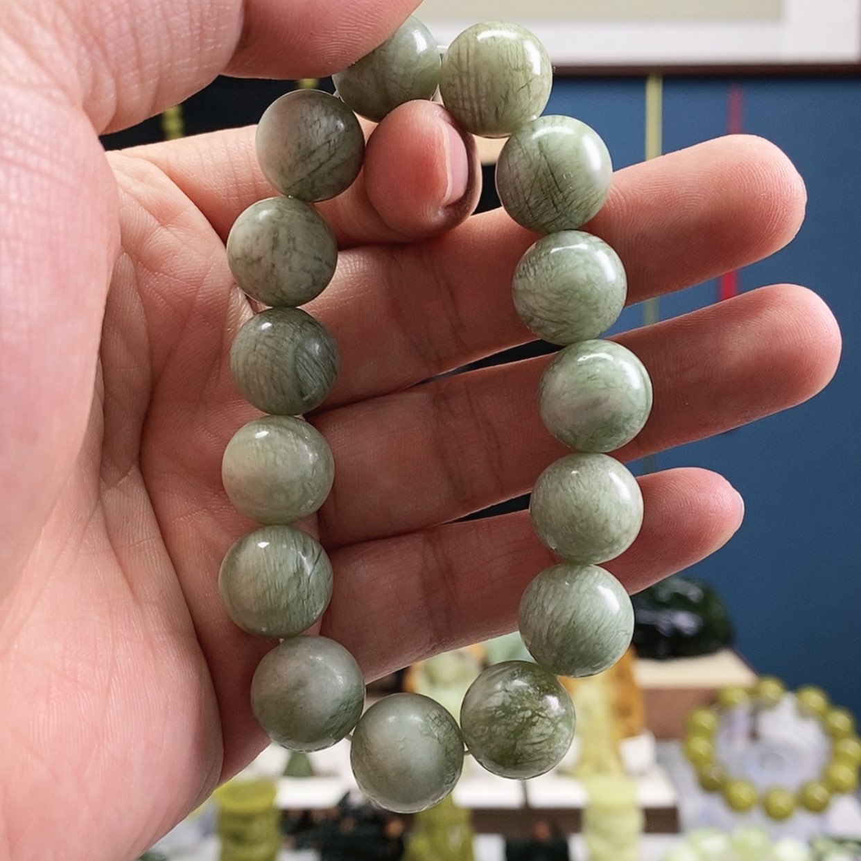 【闪购商品】蛇纹石玉手串未镶嵌
