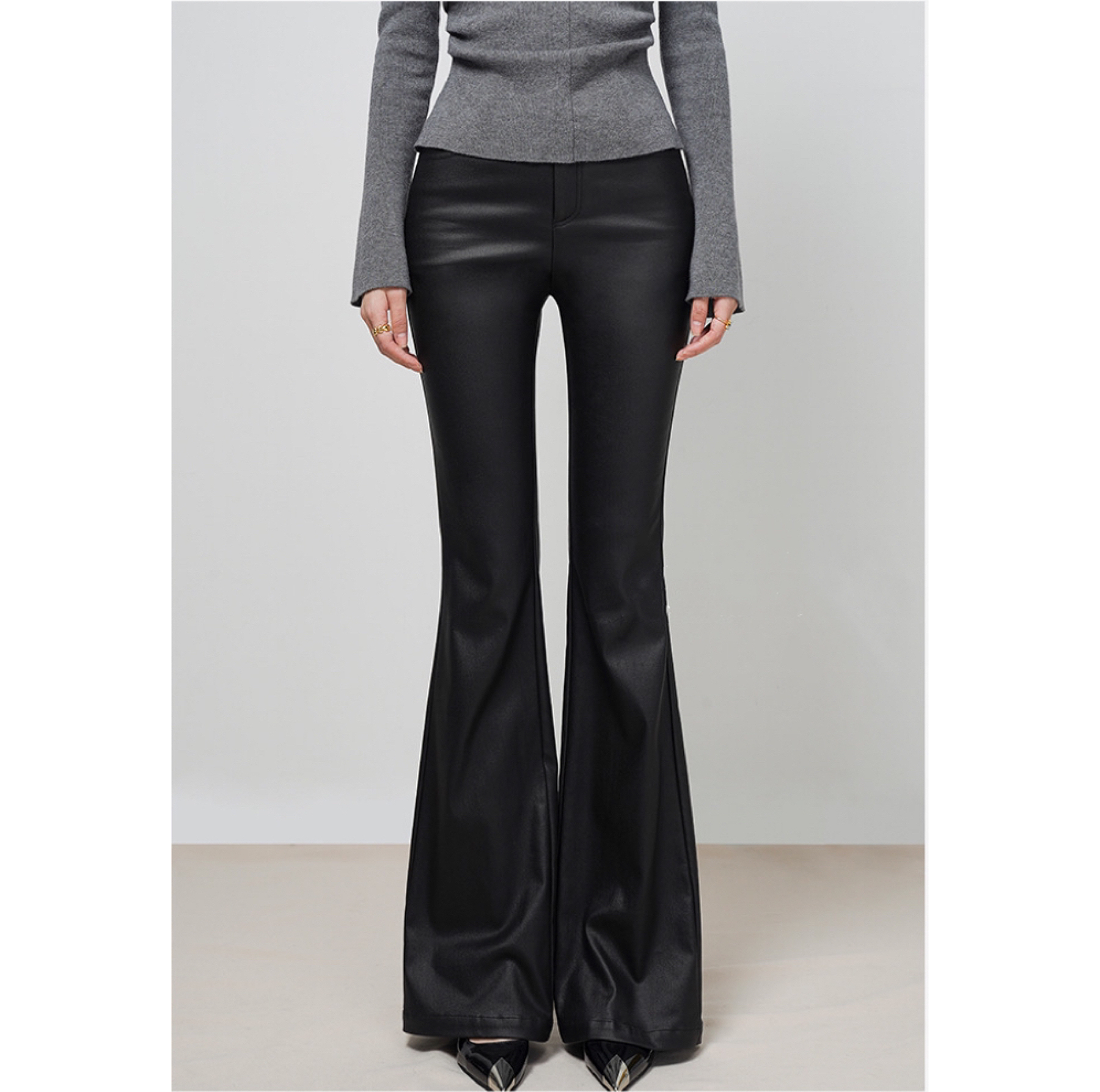 81075-【微喇加绒皮裤】收腰显瘦不贴腿显腿长冬季休闲微喇皮裤