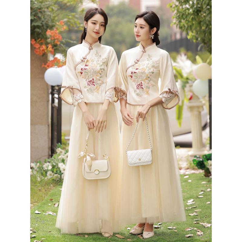 中式伴娘服女冬季2023新款汉服姐妹装结婚礼服中国风旗袍伴娘团裙