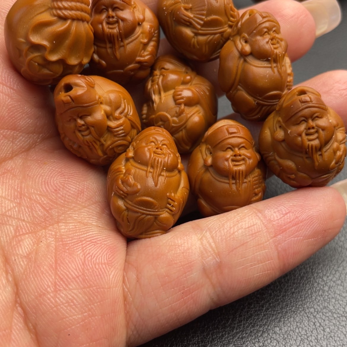 【闪购商品】橄榄核吊坠