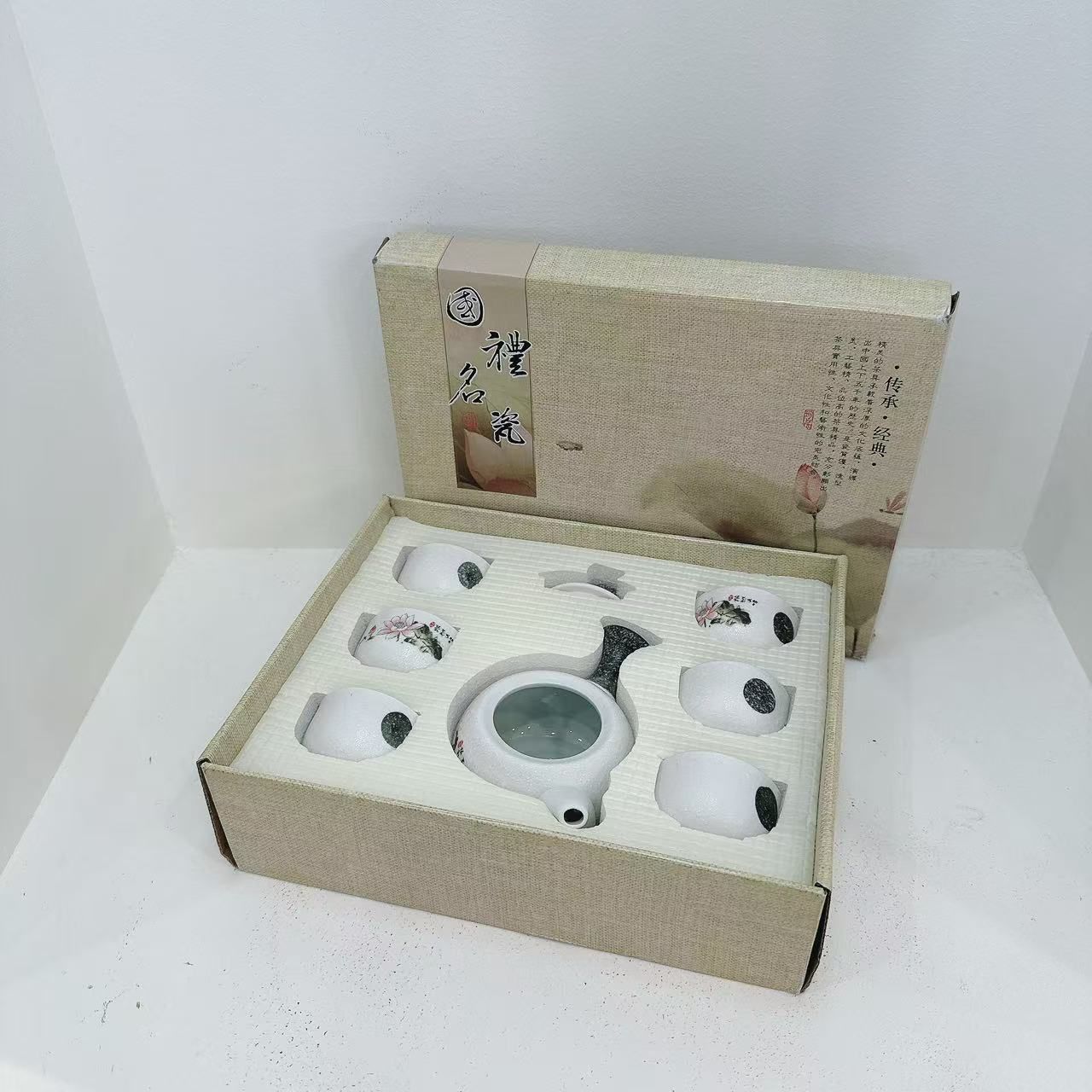 可爱情侣复古创意对杯功夫茶具7件套玩具模型（随机发货）