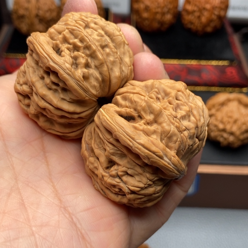 【闪购商品】文玩核桃把件不***我