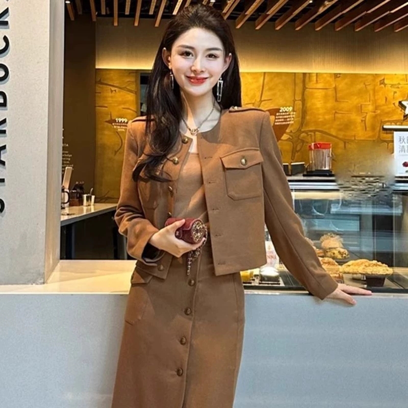 商场同款2024秋冬新款气质百搭短款羊毛小香风外套女1400688