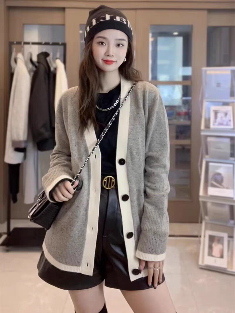 商场同款秋冬季拼色学院风中长款宽松羊绒针织开衫女5499238