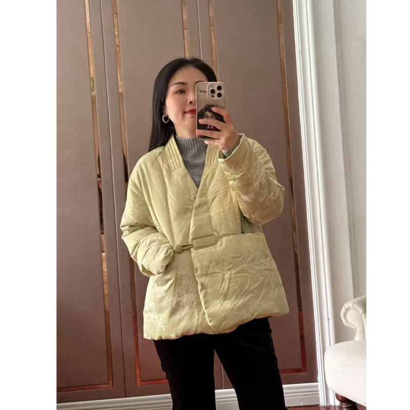 【Zoe轻奢】90白鹅绒·新中式提花V领一粒扣宽松羽绒外套240794