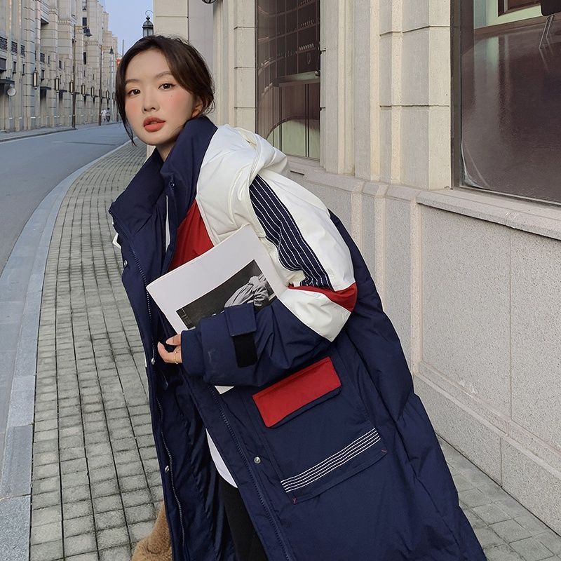 波司澄撞色拼接羽绒服女2023新加厚长款连帽炸街明星同款工装白鸭