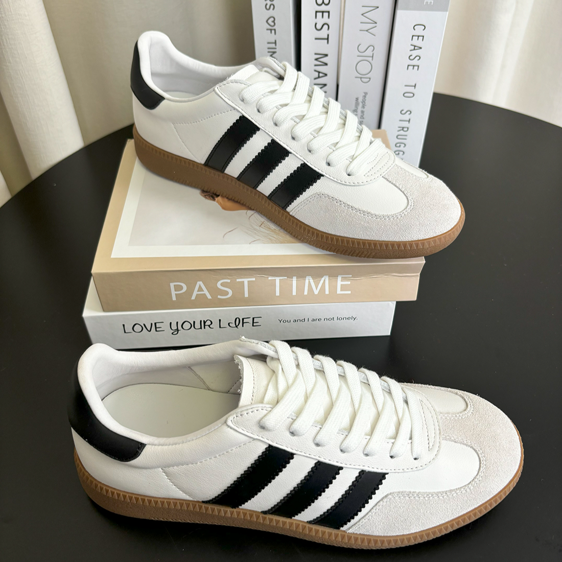 真皮复古德训鞋女2024潮鞋三条杠时尚板鞋女低帮阿甘鞋女韩版