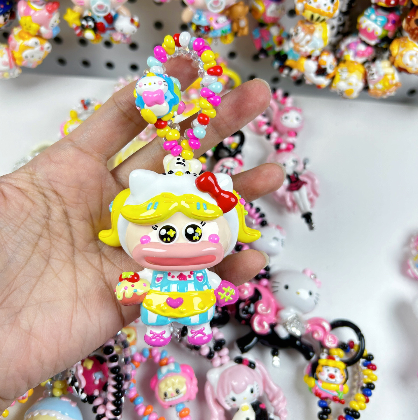 改娃网红捏捏重油手绘珠手机链挂件包挂钥匙链车挂