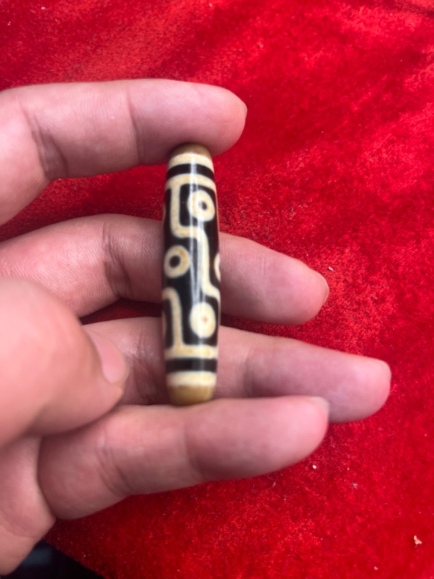 九眼玛瑙材质吊坠