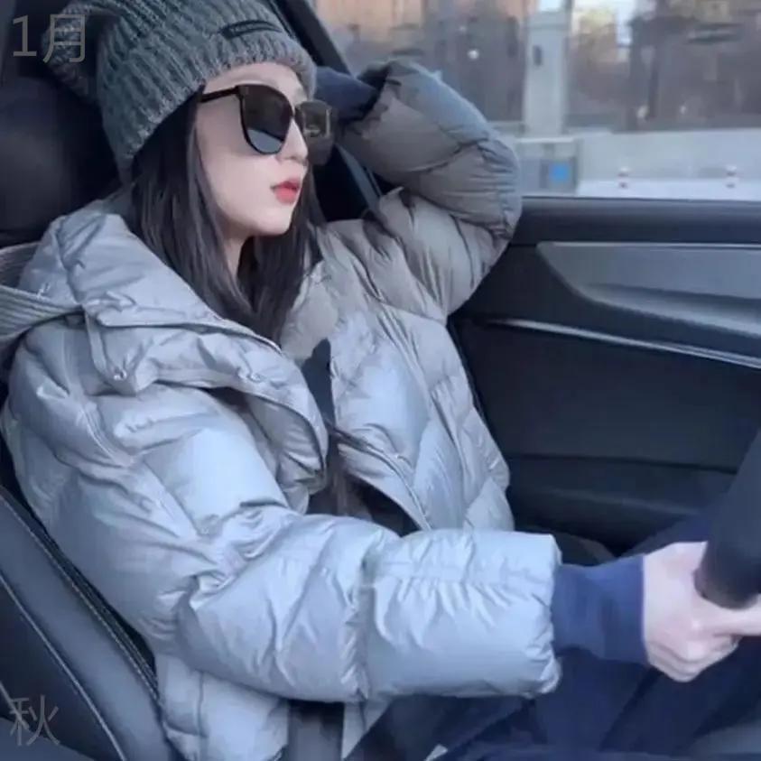 新款灰色连帽短款高级感加绒加厚羽绒服外套女2023新款爆款面包服