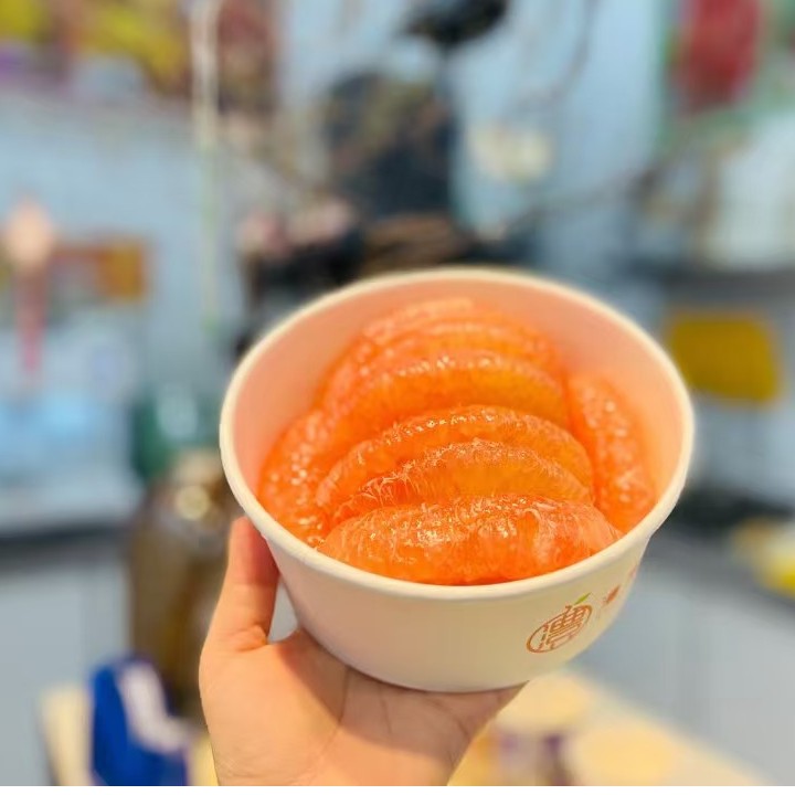 果切金柚（果肉软嫩，每一口都爆汁）