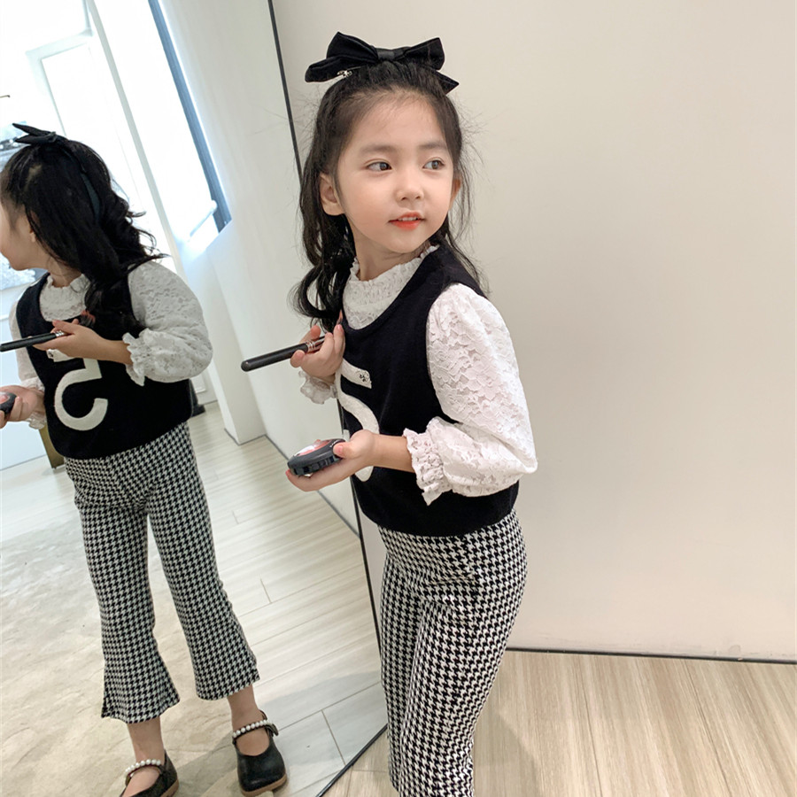 mini旦女童针织背心秋装新品韩版赫本风洋气外穿马甲百搭宝宝马夹