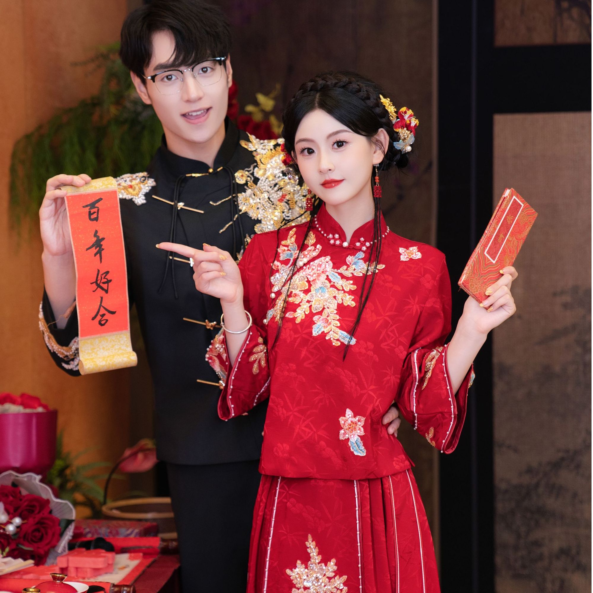 红色敬酒新娘旗袍新中式订婚礼服连衣裙结婚秀禾服新中式出阁服