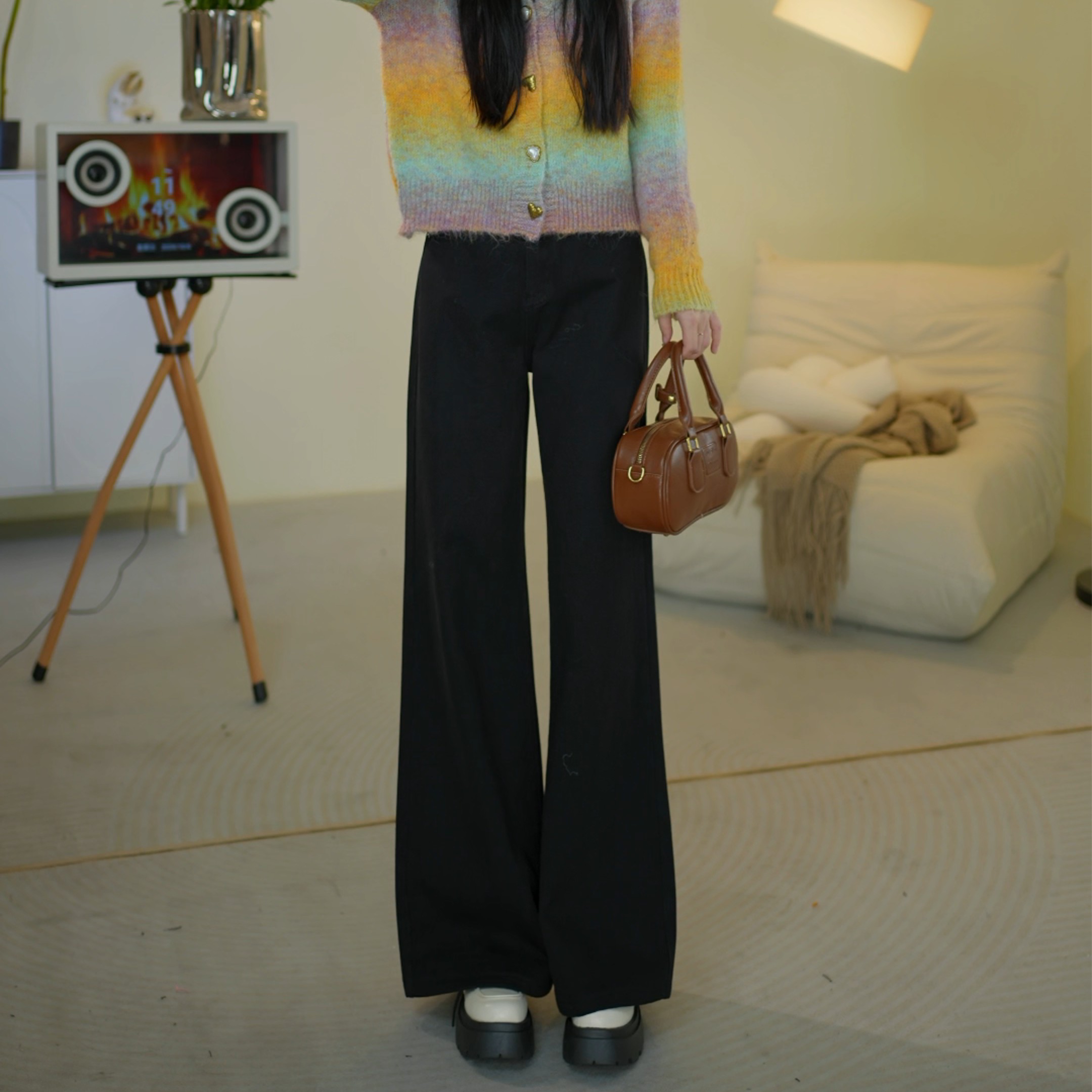 2358#黑色弹力阔腿牛仔裤女秋冬显瘦高腰宽松微喇不贴腿垂感裤子