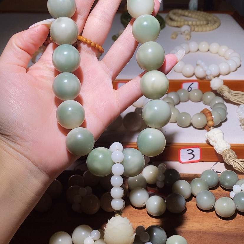 【闪购商品】白玉菩提吊坠?**范