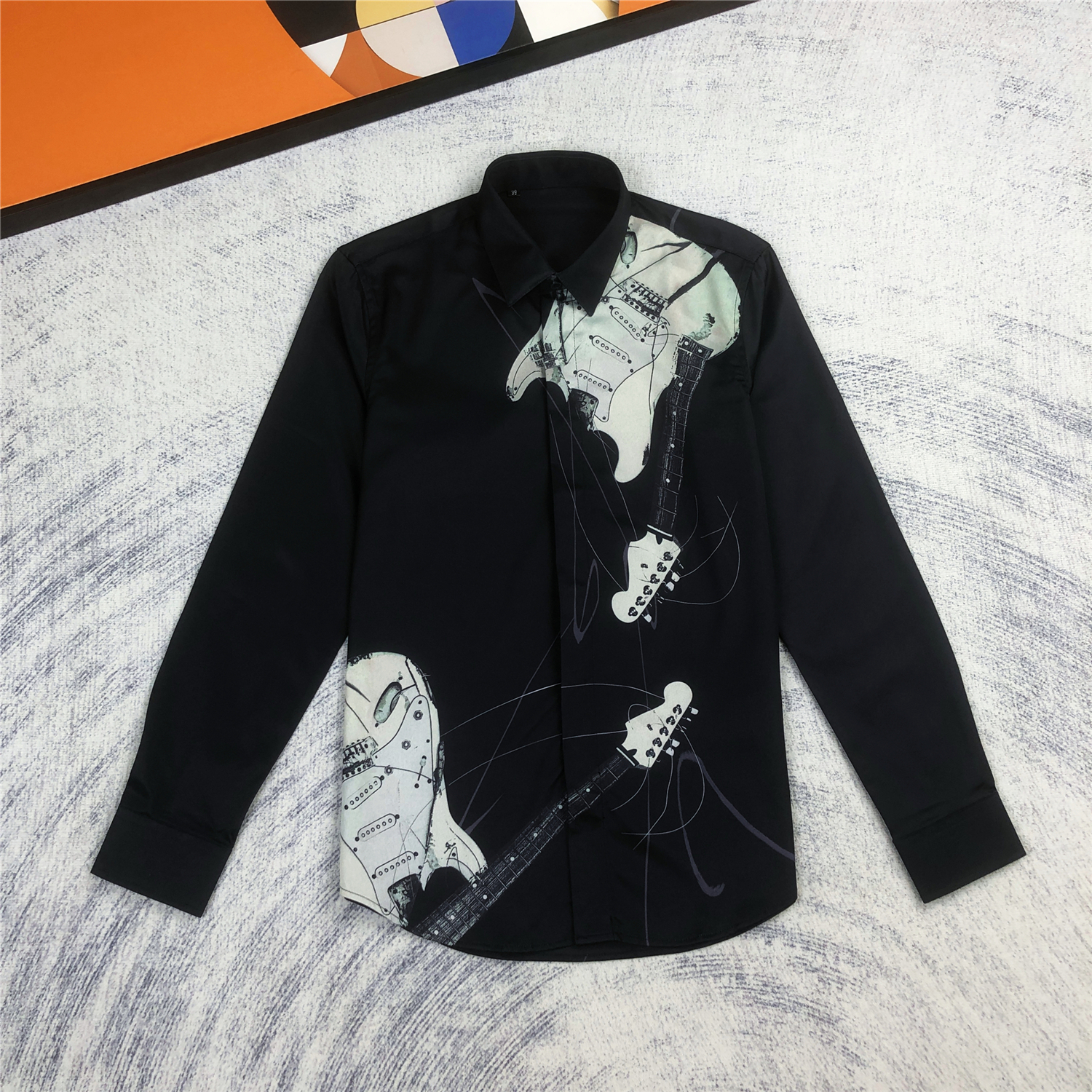 欧美简约哥特风吉他印花拼接男士修身休闲潮流时尚帅气花衬衣男