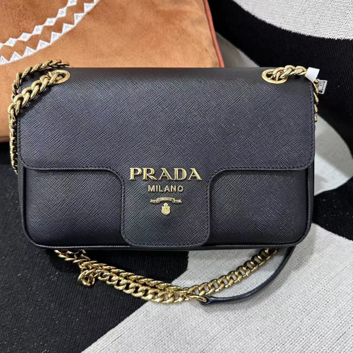 95新 Prada/普拉达 黑色单肩手提包/ys10406