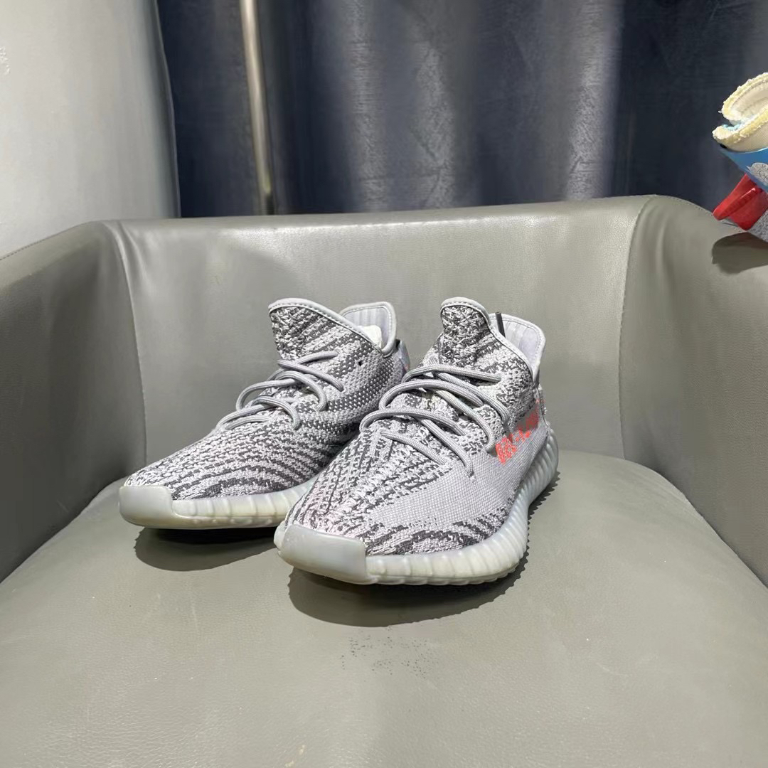捡漏43码 yeezy350新灰橙95新 1499秒杀球鞋