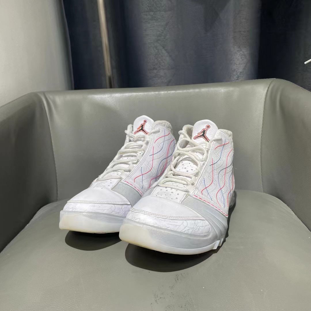 捡漏45码 aj23 中秋节/DNA95新 599秒杀球鞋