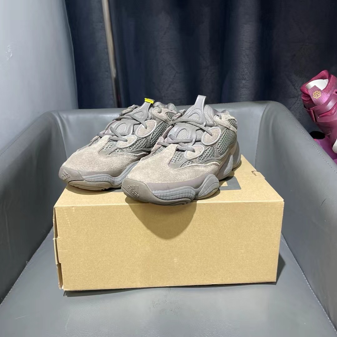 捡漏42.5码 yeezy500仙野迷棕99新原盒1399秒杀球鞋