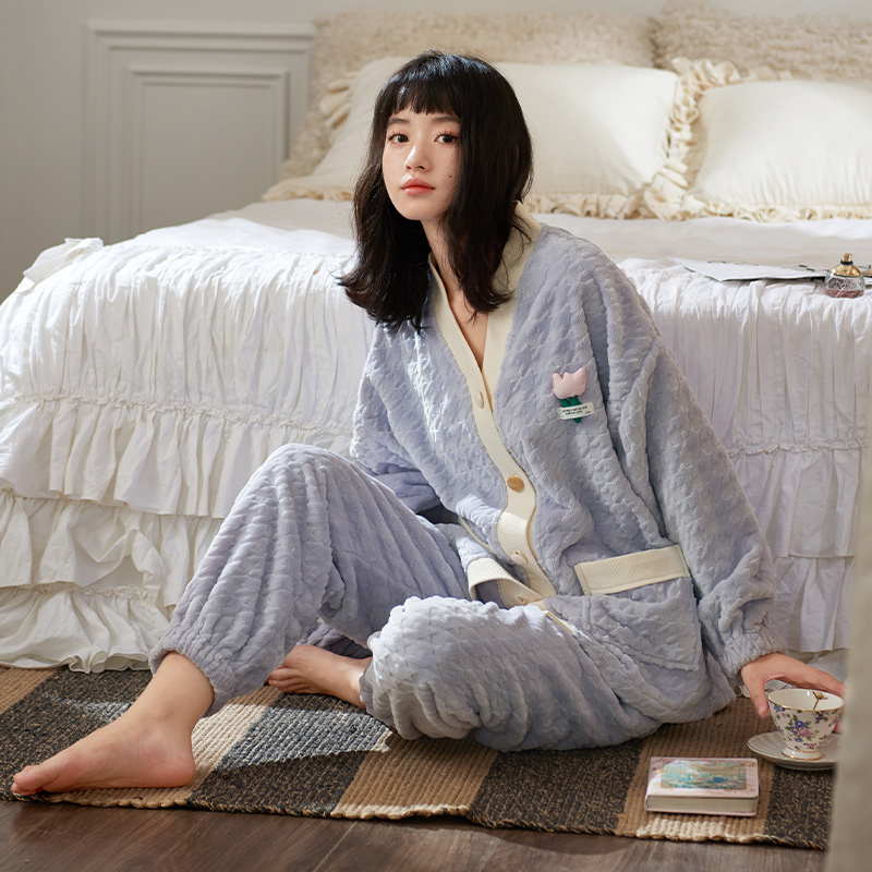 马克公主珊瑚绒睡衣女秋冬加厚保暖甜美可外穿家居服可爱花朵套装