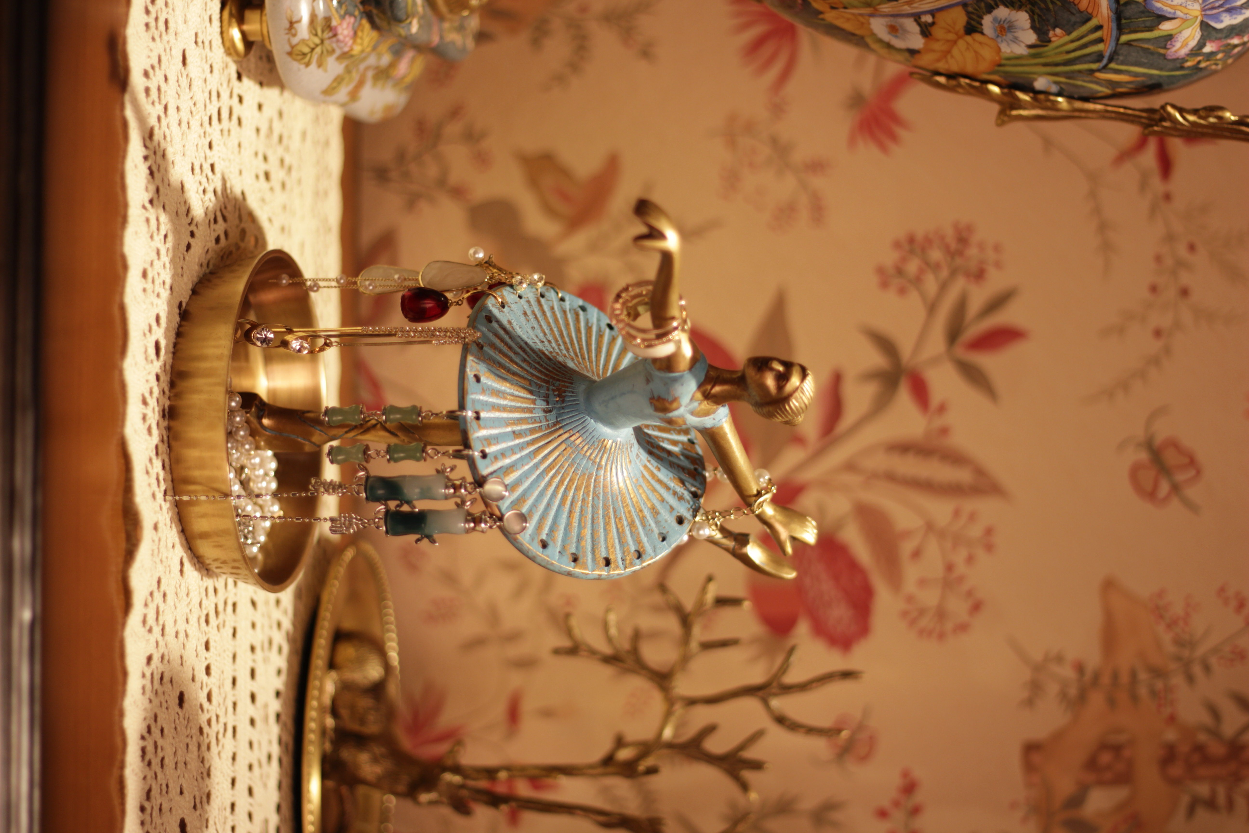 墨菲知美饰/黄铜芭蕾舞/手工打磨铜鹿支架美式纯手工金色/首饰架