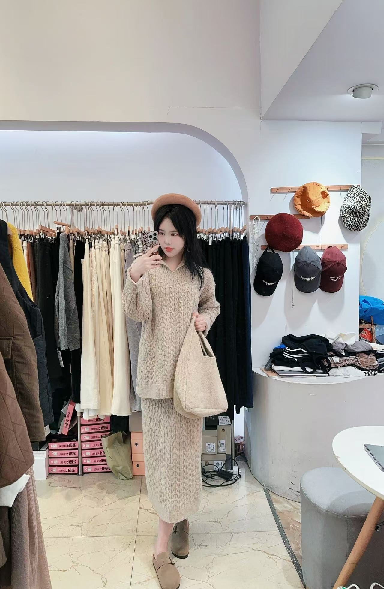 秋冬慵懒风针织两件套麻花纹毛衣半身裙套装