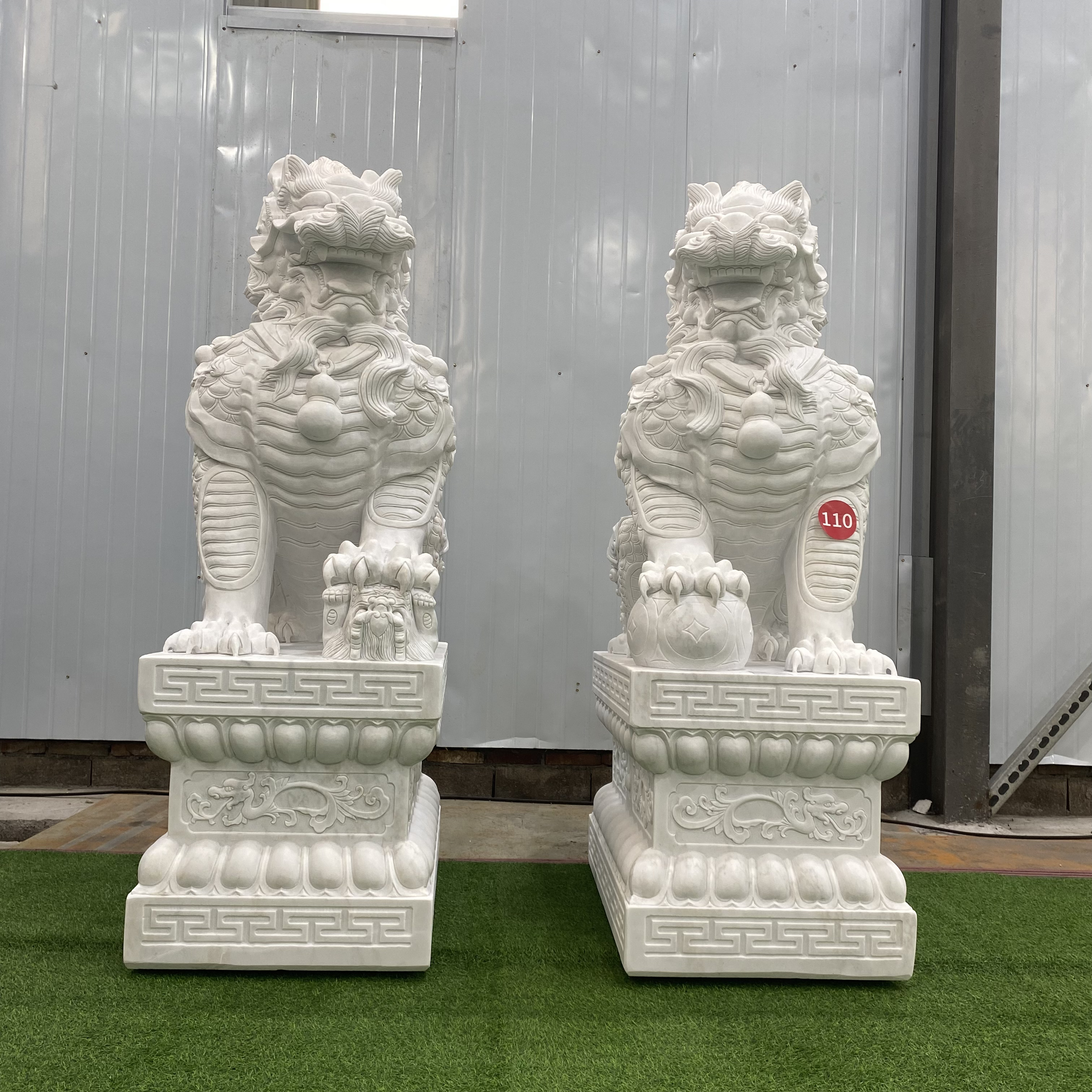 精雕汉白玉龙爪麒麟摆件一件门口汉白玉麒麟庭院别墅酒店摆件