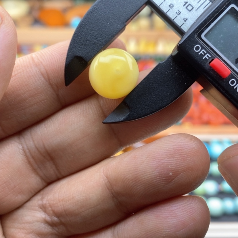 【闪购商品】蜜蜡裸石未镶嵌