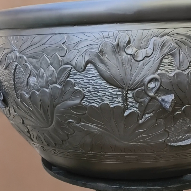 紫砂花盆黑陶仿古浮雕莲花盆金鱼室内花卉绿植盆景盆