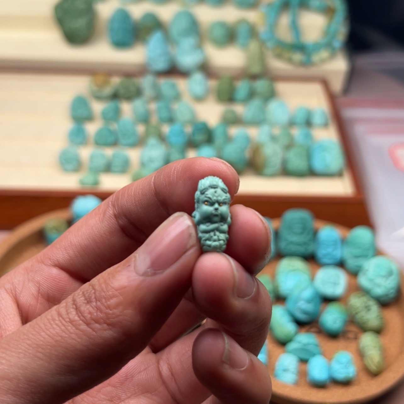 【闪购商品】绿松石雕刻未镶嵌拼*