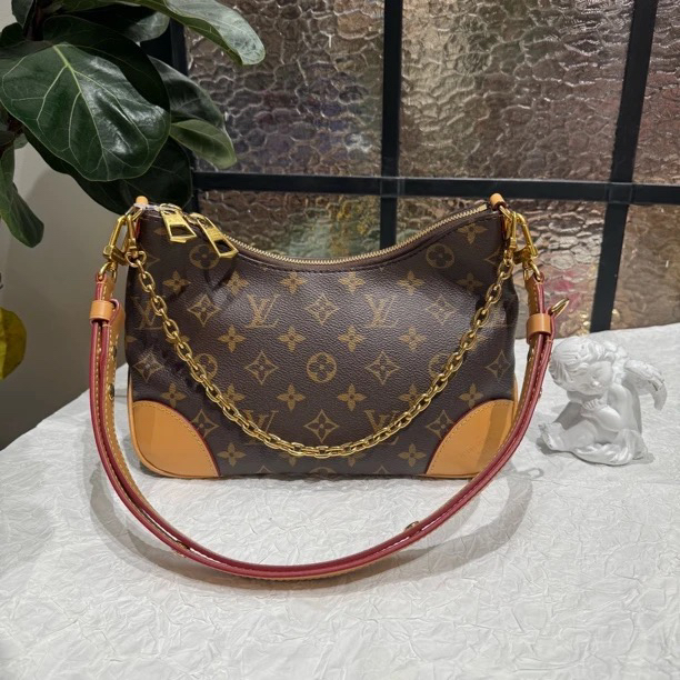 95新 LouisVuitton/路易威登 LV老花牛角包 25020158-01