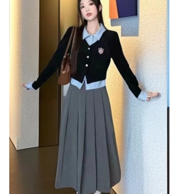 新款小众POLO衬衫学院风针织衬衫拼接百褶裙两件套装【配腰带】百搭